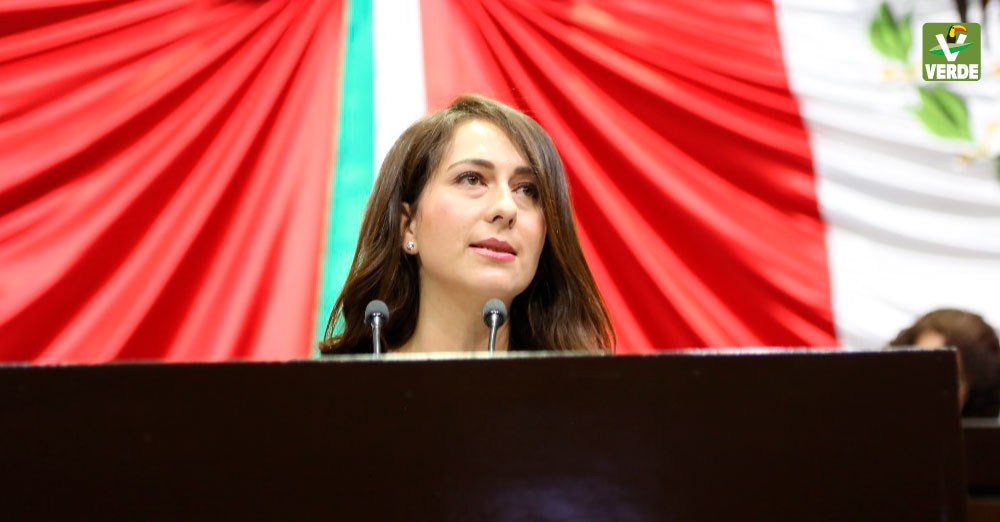 Diputada Lyndiana Bugarin 